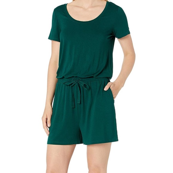 Amazon Essentials Pants - Women's‎ Short-Sleeve Scoop Neck Romper